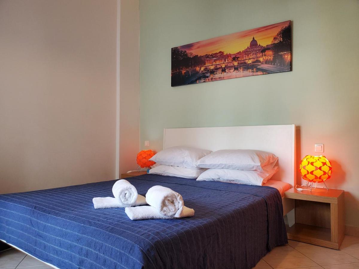 Rainbow'S Home Athen Eksteriør billede